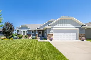 115 Emerald Lake Dr, Lake City, MN 55041 - Photo 1