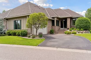 343 Waycliffe Dr N, Wayzata, MN 55391 - Photo 1