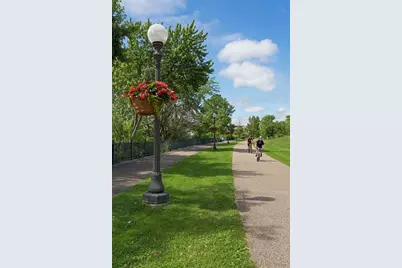 240 Spring Street #413, Saint Paul, MN 55102 - Photo 1