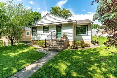 929 N Union Avenue, Fergus Falls, MN 56537 - Photo 1