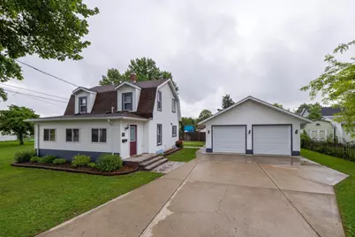 611 W Dwelle Street, Lake City, MN 55041 - Photo 1