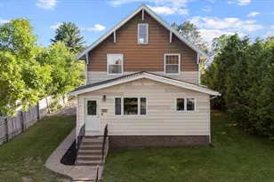 117 New York Ave E, Gilbert, MN 55741 - Photo 1