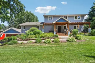 6338 Lynn Way, Woodbury, MN 55129 - Photo 1