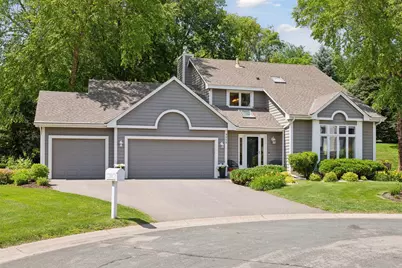9988 Applewood Circle, Eden Prairie, MN 55347 - Photo 1