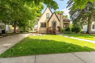 210 1st Ave SW, Glenwood, MN 56334 - Photo 1