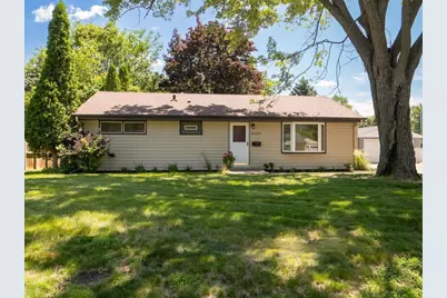 8121 Clinton Avenue S, Bloomington, MN 55420 - Photo 1