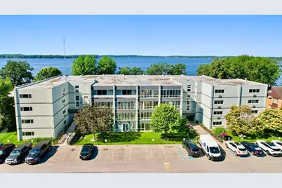 315 Park Lake Boulevard #104, Detroit Lakes, MN 56501 - Photo 1