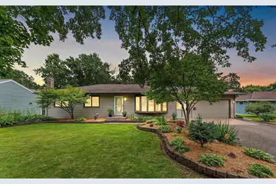 331 9th Street N, Bayport, MN 55003 - Photo 1