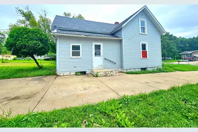 211 Colfax Avenue NE, Hector, MN 55342 - Photo 1