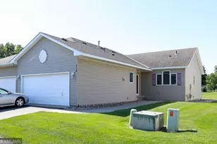 716 Regent Dr, Shakopee, MN 55379 - Photo 1