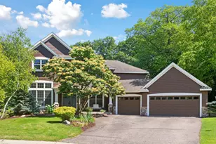 2323 Harrison Hill Ct, Chanhassen, MN 55317 - Photo 1