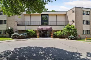 5607 Green Cir Dr, Minnetonka, MN 55343 - Photo 1