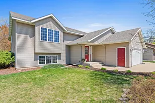 125 Cedar Dr S, Lester Prairie, MN 55354 - Photo 1