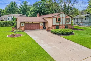 7401 River Shore Ln, Champlin, MN 55316 - Photo 1