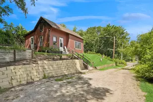 1818 1st St N, Stillwater, MN 55082 - Photo 1