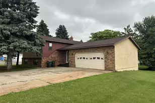 163 West St, Saint Martin, MN 56376 - Photo 1