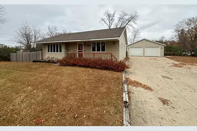 498 Agnes Street, Spicer, MN 56288 - Photo 1