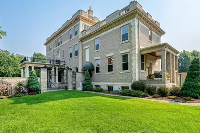 808 Summit Avenue #3, Saint Paul, MN 55105 - Photo 1