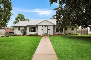 3652 Hubbard Ave N, Robbinsdale, MN 55422 - Photo 1