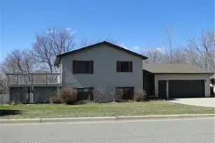 380 5th St SE, Glenwood, MN 56334 - Photo 1