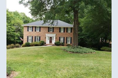 1801 Ramhurst Drive - Photo 1
