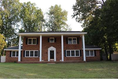 200 Taft Street - Photo 1