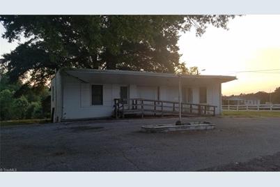 9744 Nc Highway 87 - Photo 1
