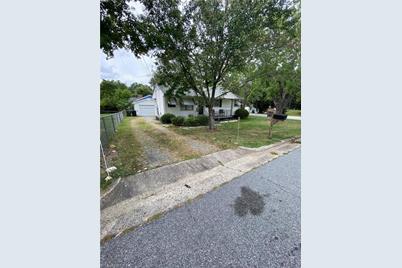 414 Chestnut Street - Photo 1