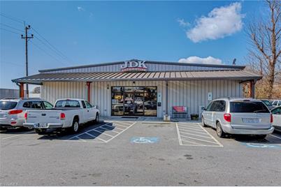 309 Highway Street - Photo 1