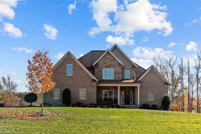 8216 Wendy Gayle Drive - Photo 1