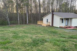 305 Leonard Meadow Rd, Ramseur, NC 27316 - Photo 3