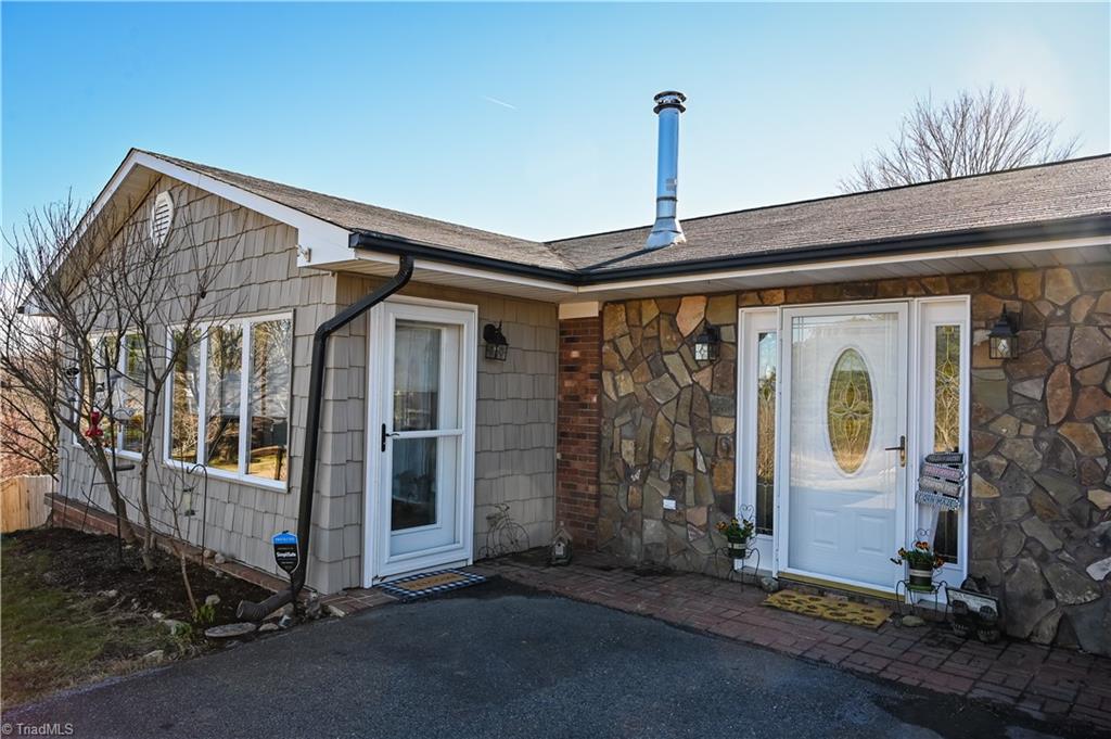 162 Carrie Dillard Rd, West Jefferson, NC 28694 MLS 1101984