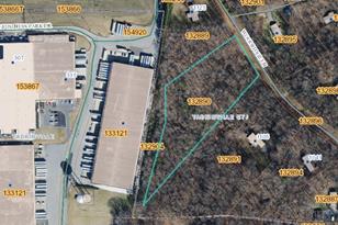 01 Woodridge Ln, Yadkinville, NC 27055 - Photo 1