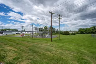 529 E Main St, Yadkinville, NC 27055 - Photo 17