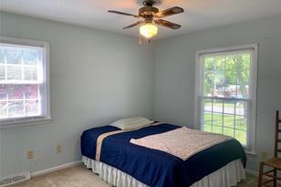 1405 Cherry Dr, Burlington, NC 27215 - Photo 23