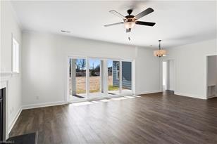 1698 Ashmead Ln - Photo 11