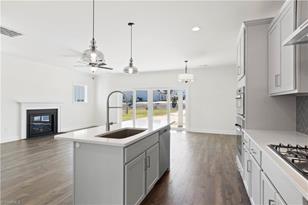 1698 Ashmead Ln - Photo 9