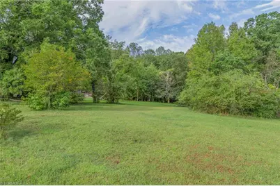 737 Joyce Circle, High Point, NC 27265 - Photo 7