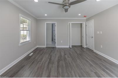 4500 Southall Drive Southall Drive, Greensboro, NC 27406 - Photo 5