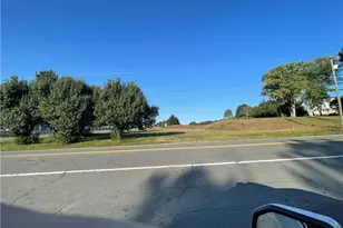 101 Calloway Rd, King, NC 27021 - Photo 5