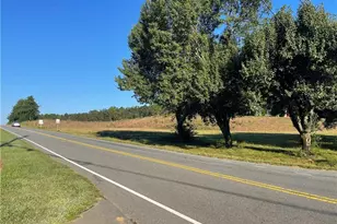 101 Calloway Rd, King, NC 27021 - Photo 3