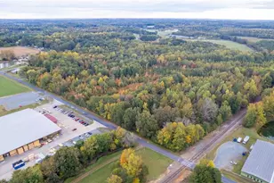 6988 Kinro Rd, Liberty, NC 27298 - Photo 5