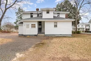 510 Piedmont St, Reidsville, NC 27320 - Photo 9