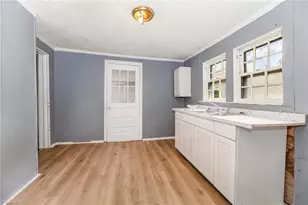 137 Ridge St, Reidsville, NC 27320 - Photo 7
