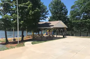 112 Sycamore St, New London, NC 28127 - Photo 29