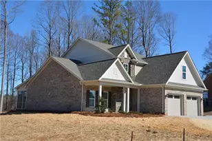 256 Vine Rdg Dr, Winston-Salem, NC 27127 - Photo 3