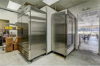 247 W Kings Highway, Eden, NC 27288 - Photo 23