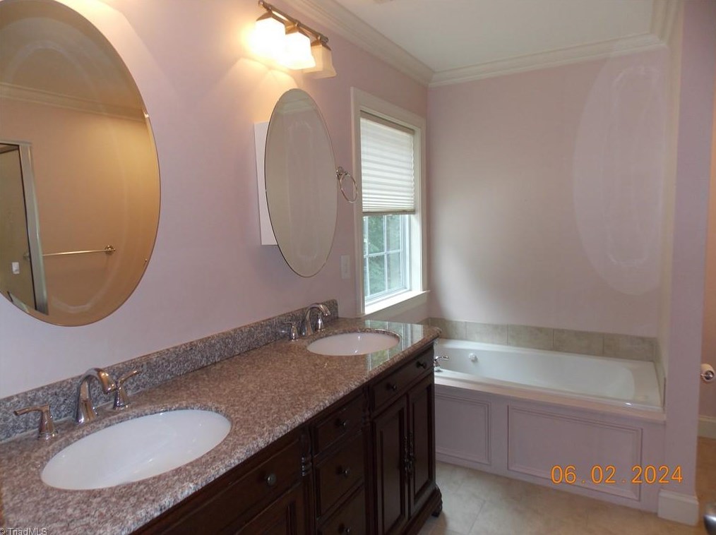 8512 Springbirch Ter, Stokesdale NC  27357-8591 exterior