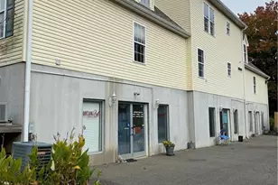 502 S Key St, Pilot Mountain, NC 27041 - Photo 3