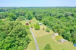 5729 Julian Airport Rd, Liberty, NC 27298 - Photo 23